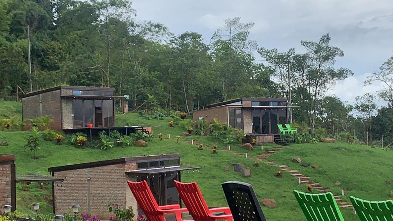 Adama Biohotel Calima Esterno foto