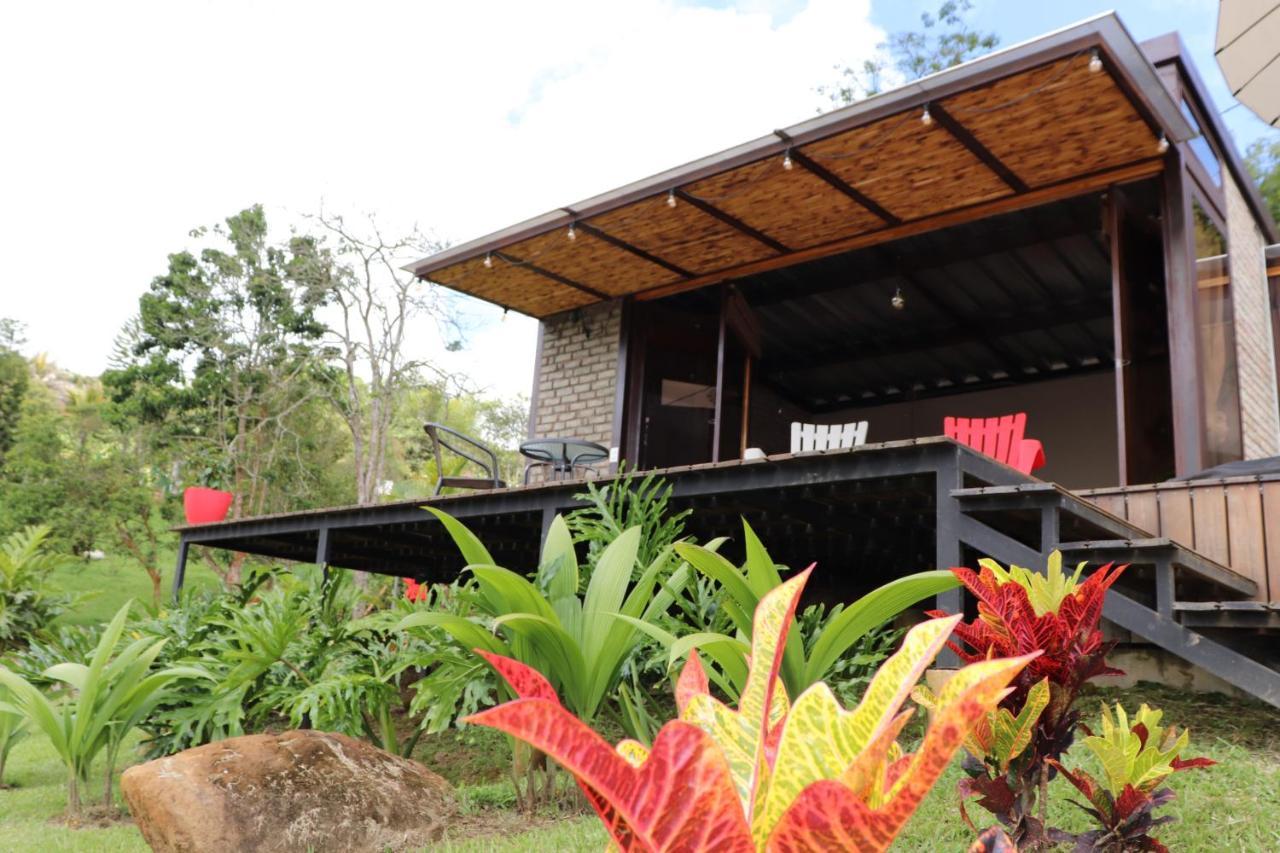 Adama Biohotel Calima Esterno foto
